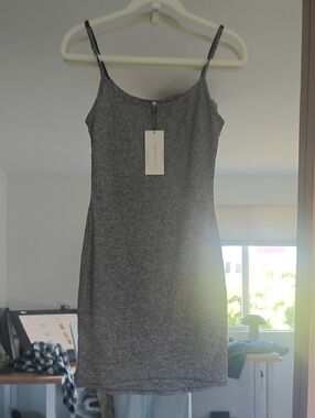 Ptula Dress M, NWT